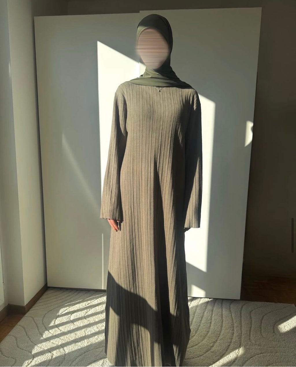 Robe Emina